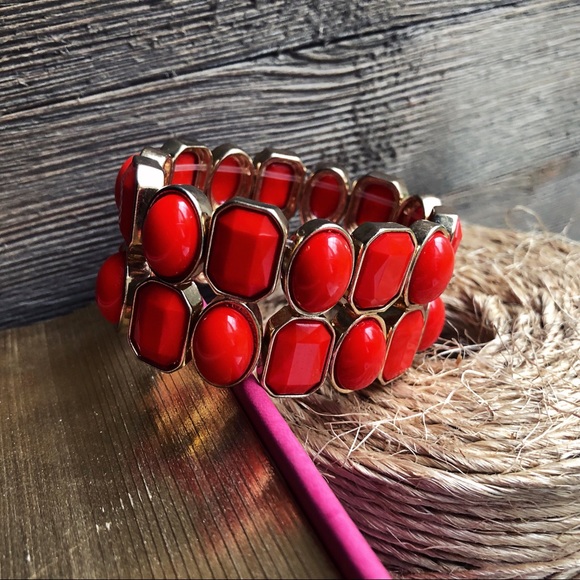 Stretchy Bracelet by Cache - Picture 2 of 4